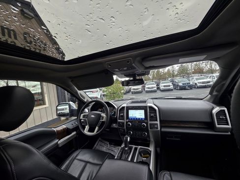 Used 2020 Ford F150 Lariat w/ Equipment Group 502A Luxury image 11