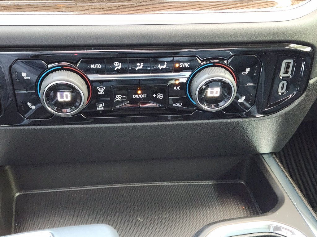 New 2026 Chevrolet Silverado 1500 RST w/ Texas Edition Plus RWD image 15