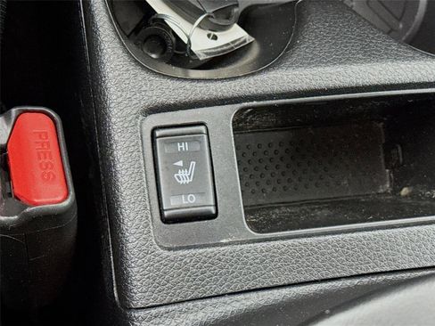 Certified 2022 Nissan Rogue Sport SL FWD image 21