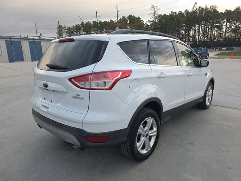 Used 2016 Ford Escape SE w/ Equipment Group 201A FWD image 42