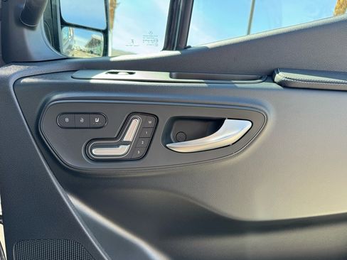 New 2026 Mercedes-Benz Sprinter 2500 image 21