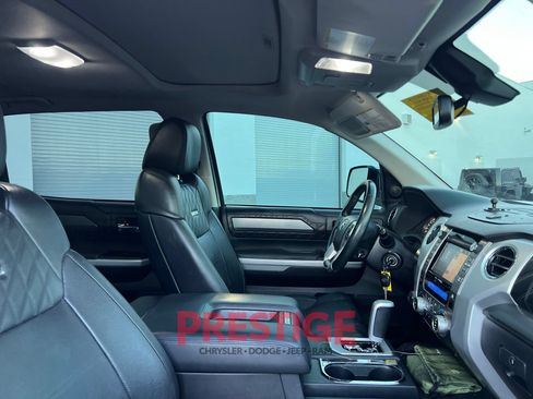 Used 2018 Toyota Tundra Platinum AWD/4WD image 24