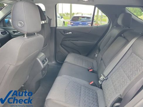 Used 2024 Chevrolet Equinox LT FWD image 16