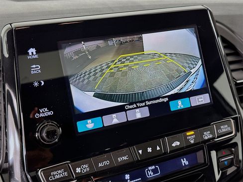 Used 2018 Honda Odyssey Touring image 14