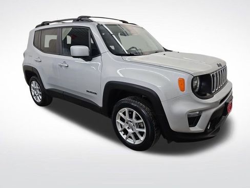 Used 2021 Jeep Renegade Latitude w/ Luxury Group I AWD/4WD image 10