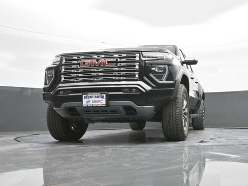 New 2026 GMC Canyon Denali image 35