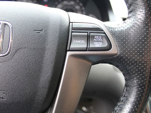 Used 2015 Honda Odyssey EX-L image 19