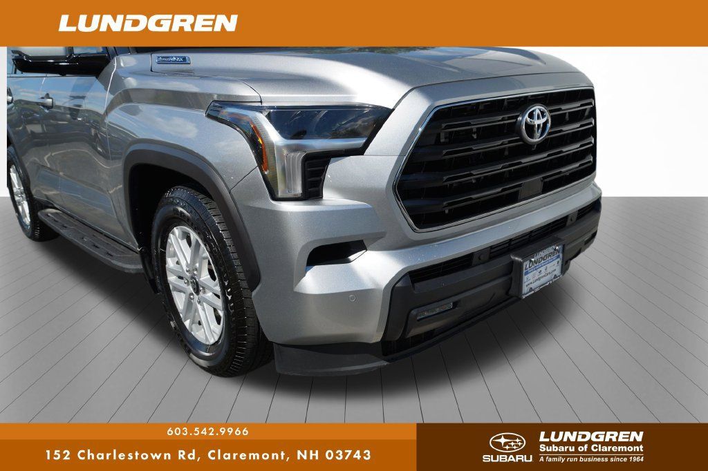 Used 2025 Toyota Sequoia SR5 w/ TRD Performance Package (TMS) AWD/4WD image 46
