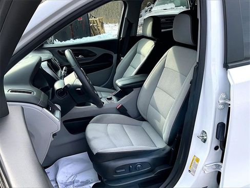 Used 2023 GMC Terrain SLE w/ Driver Convenience Package image 20