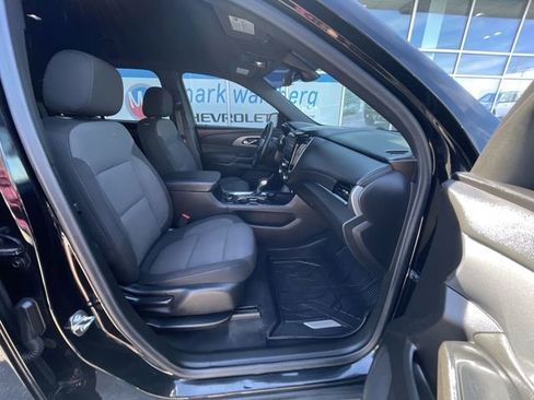 Certified 2023 Chevrolet Traverse LT w/ Midnight/Sport Edition image 27