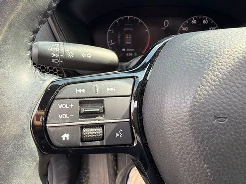 Used 2024 Honda CR-V EX-L image 11