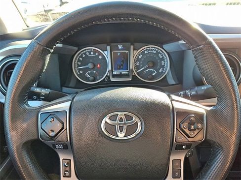 Certified 2023 Toyota Tacoma 4x4 Double Cab image 18