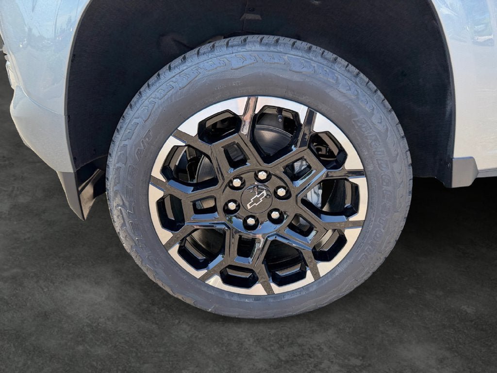 New 2026 Chevrolet Colorado Z71 w/ Technology Package AWD/4WD image 4