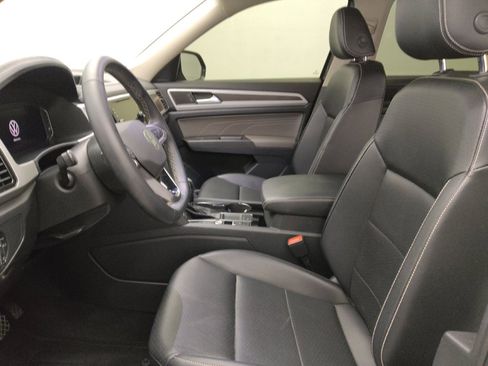 Used 2022 Volkswagen Atlas SE FWD image 17