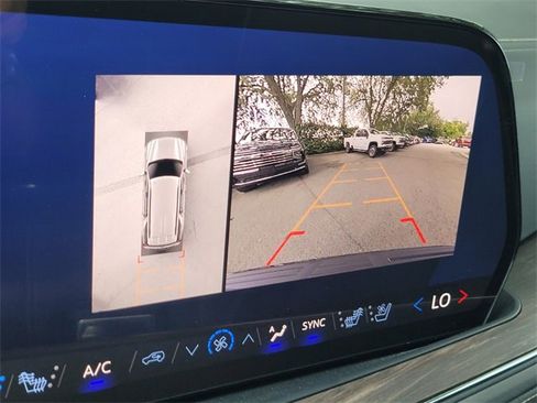 New 2025 Chevrolet Tahoe Premier image 19