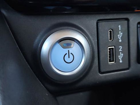 Certified 2024 Nissan Leaf SV Plus image 26