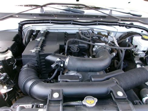 Used 2019 Nissan Frontier S RWD image 24