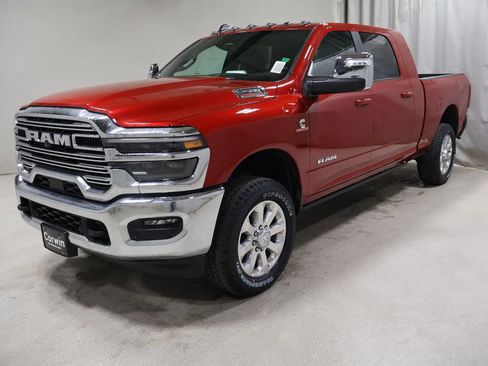 New 2026 RAM 2500 Laramie AWD/4WD image 3