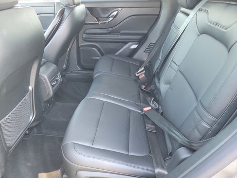 Used 2025 Lincoln Corsair FWD w/ Equipment Group 101A image 10