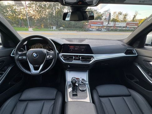 Used 2019 BMW 330i xDrive Sedan image 16