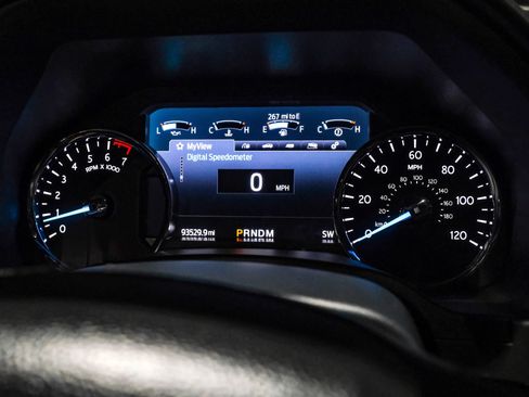 Used 2021 Ford Expedition Limited AWD/4WD image 16