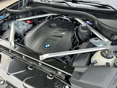 Certified 2024 BMW X5 xDrive40i w/ M Sport Package AWD/4WD image 17
