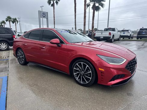 Used 2021 Hyundai Sonata Limited FWD image 3