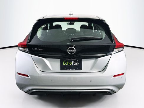 Used 2024 Nissan Leaf S FWD image 7