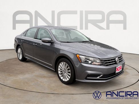 Used 2017 Volkswagen Passat 1.8T SE FWD image 1
