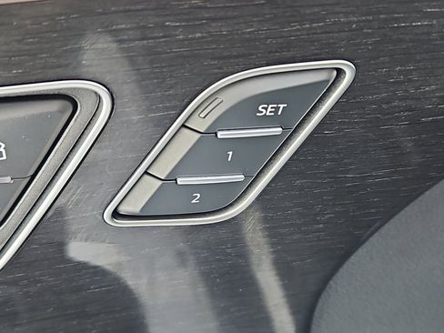 Certified 2025 Audi Q7 3.0T Premium Plus w/ Premium Plus Package image 21