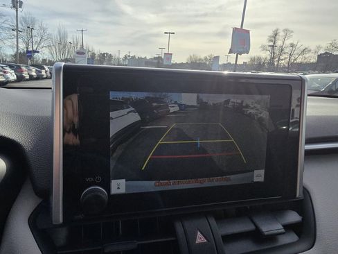 Certified 2023 Toyota RAV4 XLE image 26