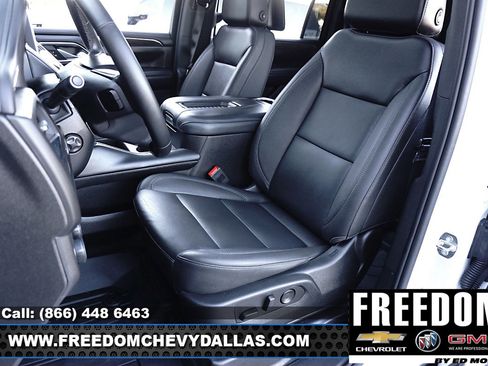 Certified 2023 Chevrolet Suburban Z71 w/ Luxury Package image 9