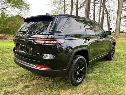 New 2026 Jeep Grand Cherokee Altitude