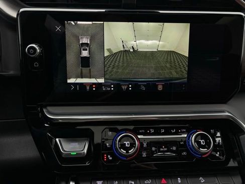 New 2026 GMC Sierra 2500 Denali Ultimate image 3