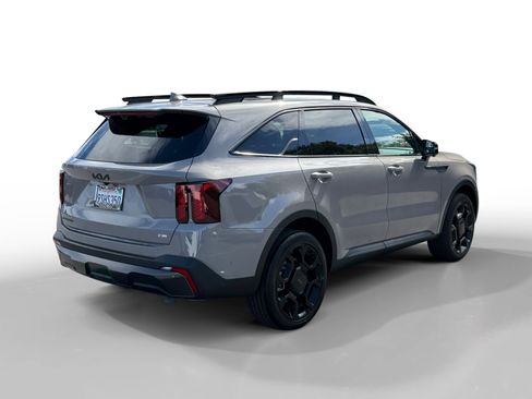 Used 2025 Kia Sorento SX Prestige AWD/4WD image 5