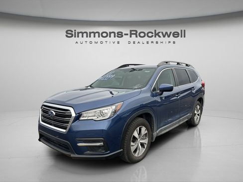 Used 2022 Subaru Ascent Premium image 7