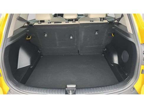 Used 2022 Kia Seltos SX w/ Sunroof Package AWD/4WD image 16