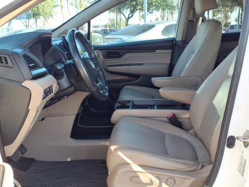 Used 2021 Honda Odyssey EX-L image 17