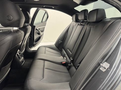 Used 2017 BMW 330i Sedan image 15