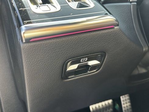 Certified 2024 Mercedes-Benz S 580 4MATIC Sedan image 34