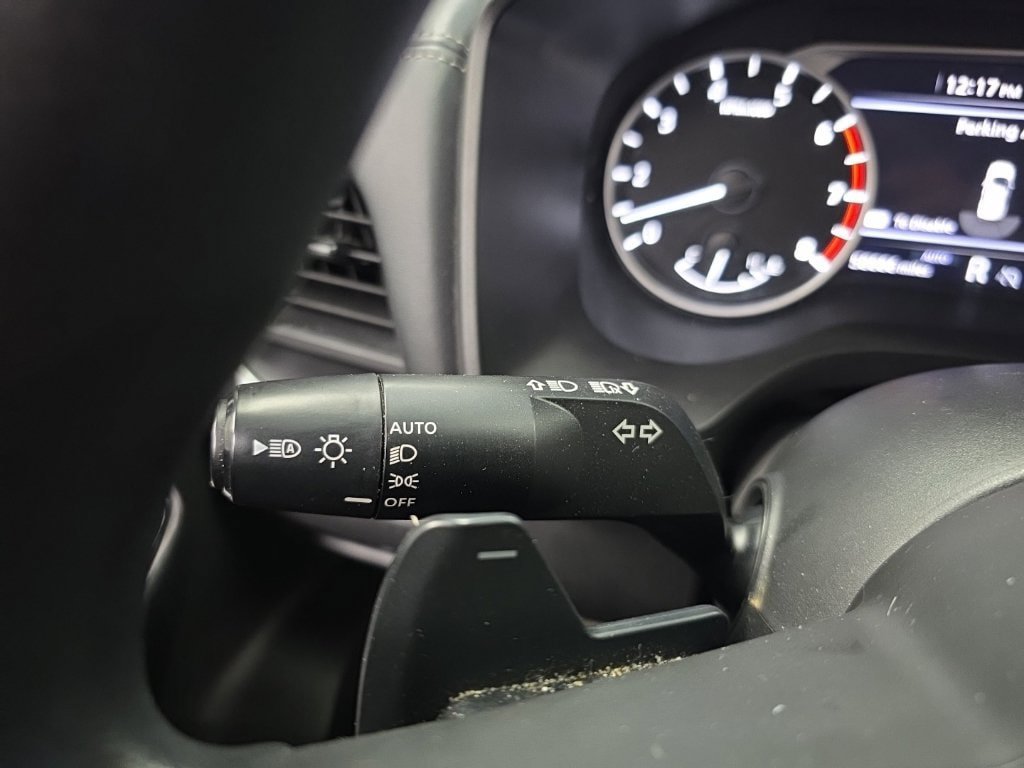 Used 2024 Nissan Rogue S AWD/4WD image 25