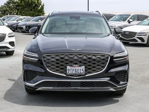 Used 2026 Genesis GV70 2.5T Select AWD/4WD image 2