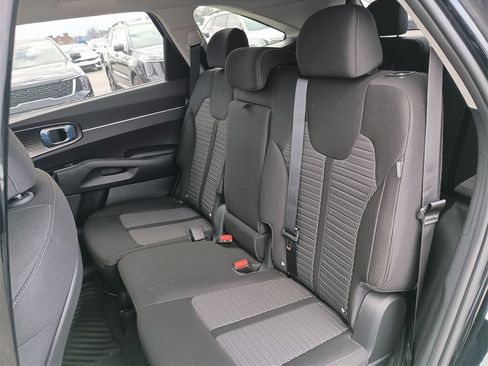 New 2026 Kia Sorento LX image 28