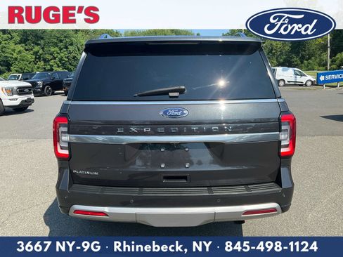 Used 2023 Ford Expedition Platinum AWD/4WD image 4