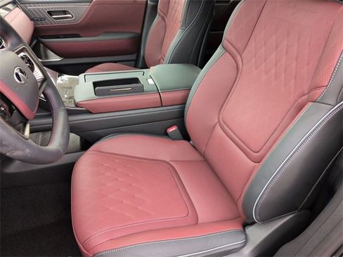 New 2026 INFINITI QX80 Autograph image 12