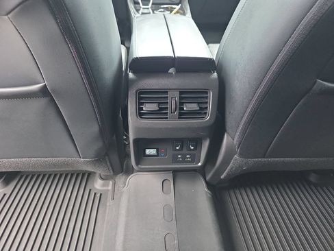 Used 2021 Nissan Rogue Platinum AWD/4WD image 31