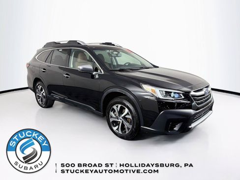Used 2022 Subaru Outback Touring XT AWD/4WD image 1
