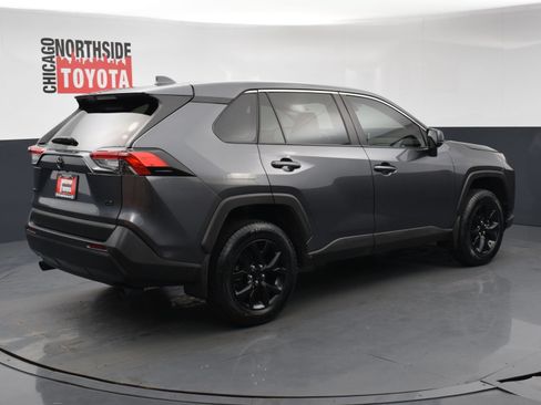 Used 2023 Toyota RAV4 LE FWD image 4