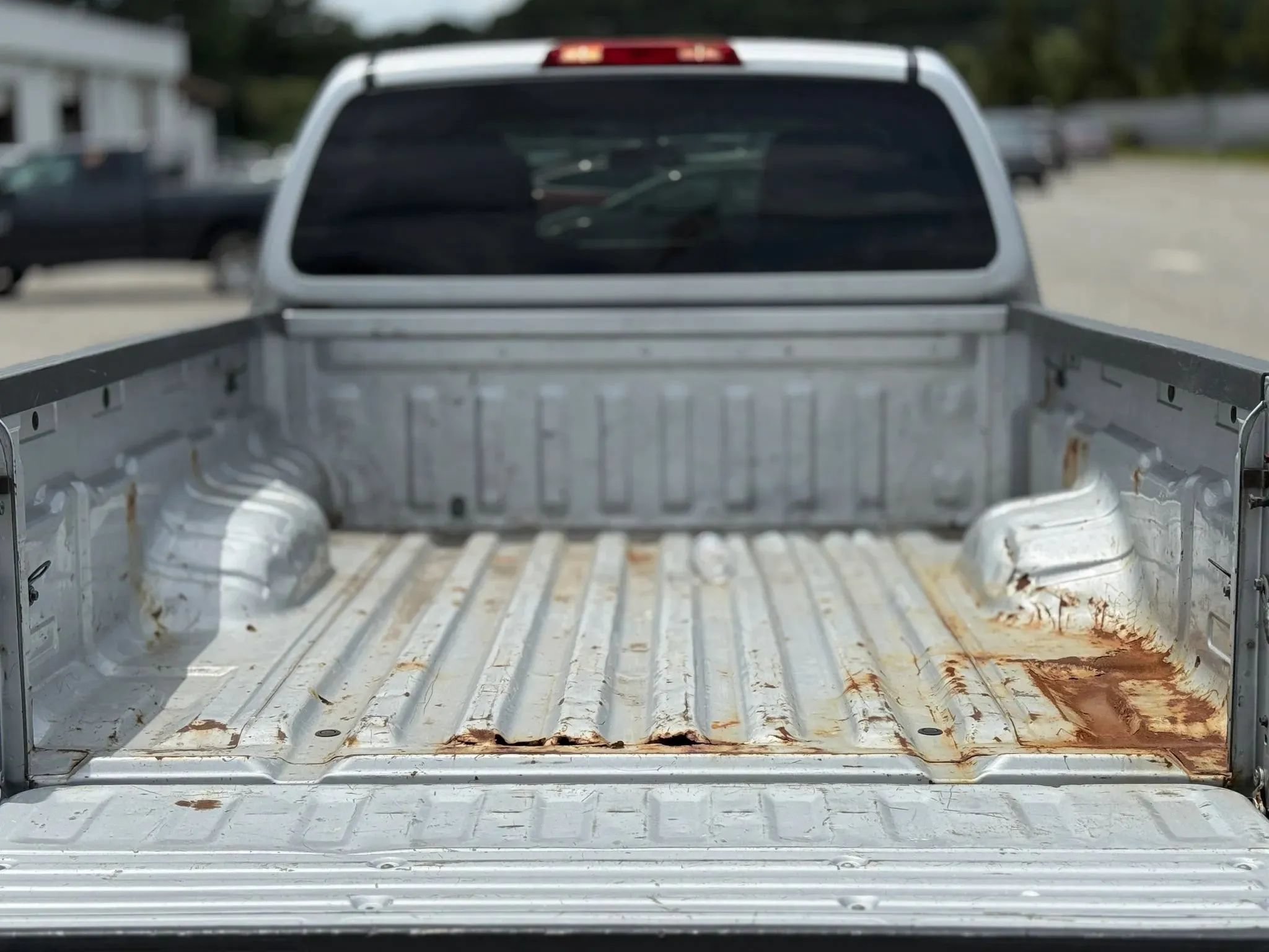 Used 2012 Nissan Frontier SV AWD/4WD image 27