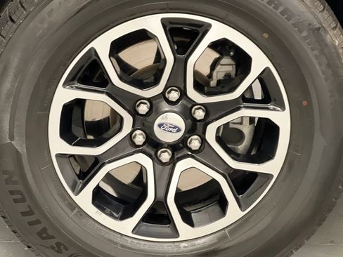 Used 2024 Ford Expedition XLT RWD image 81